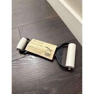 The Pampered Chef Bakers Roller New